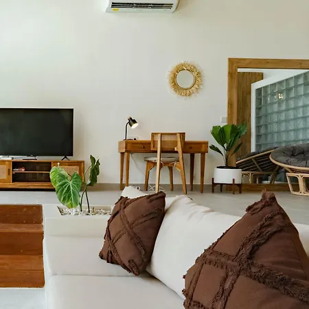 Villa Pelangi - 2BR Villa near Canggu-3